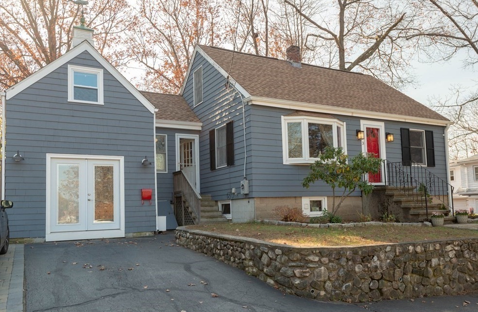 3 Raymond Rd, Stoneham, MA 02180 - photo 1