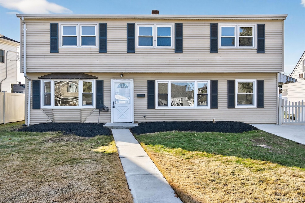 28 Candle Ln, Levittown, NY 11756 - photo 1