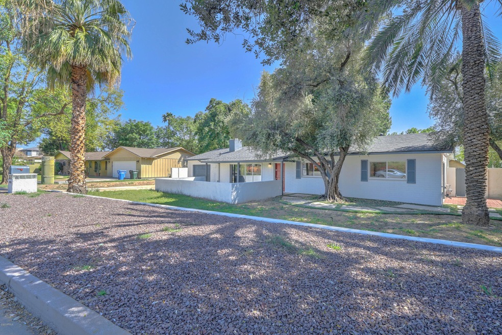 1455 E Ocotillo Rd-2