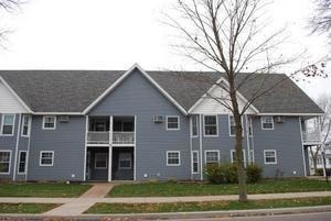 1400 Redfield St unit 3, La Crosse, WI 54601 - photo 1