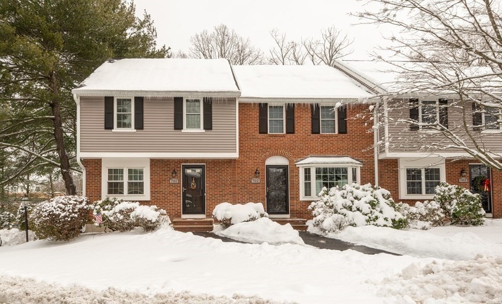 320 Newbury St unit 701, Danvers, MA 01923 - photo 1