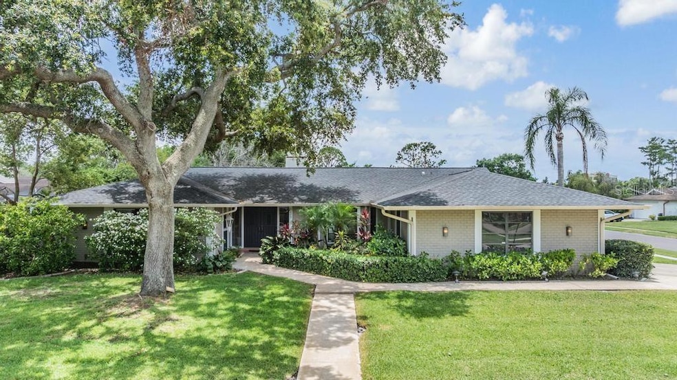 For Sale $925,000
