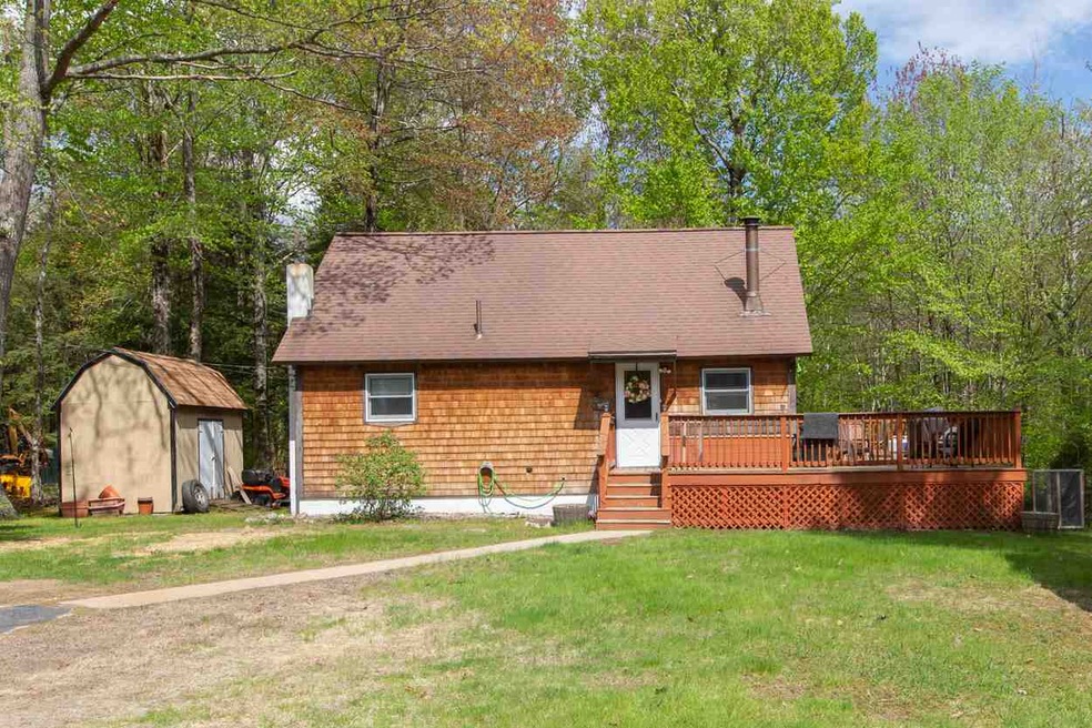 122 Great East Ln, Brookfield, NH 03872 - photo 1