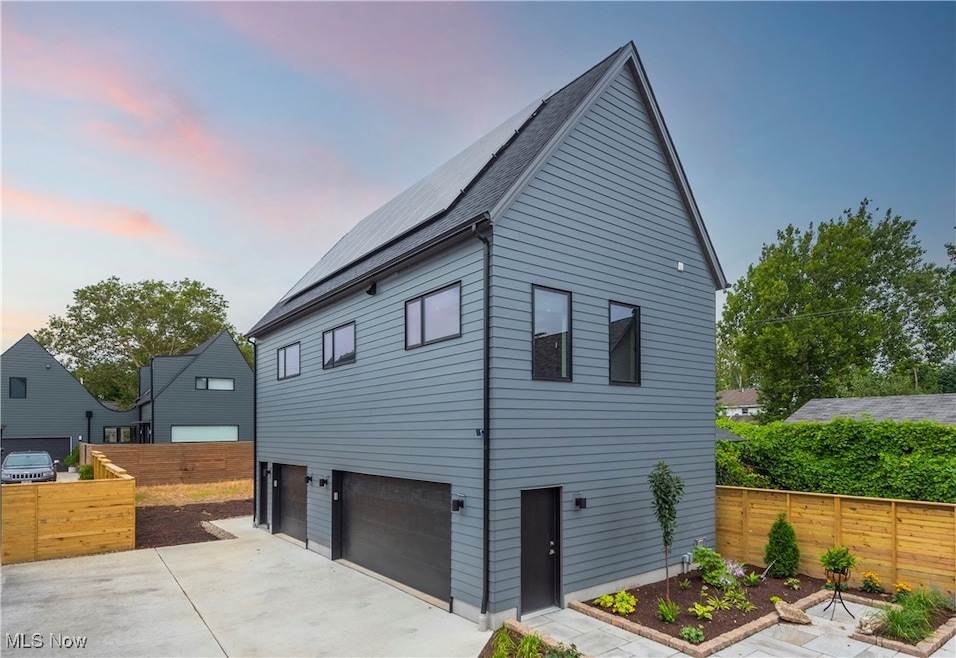 For Rent $1,975/month