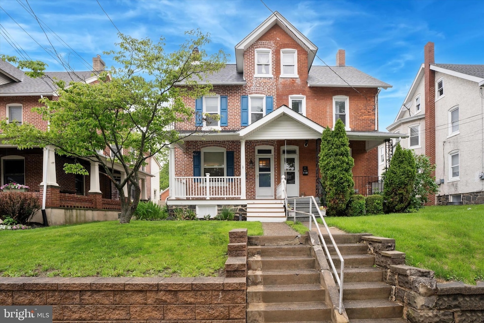 116 N 9th St, Perkasie, PA 18944 - photo 1