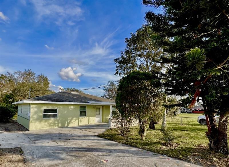 134 Buckeye Loop Rd, Winter Haven, FL 33881 - photo 1