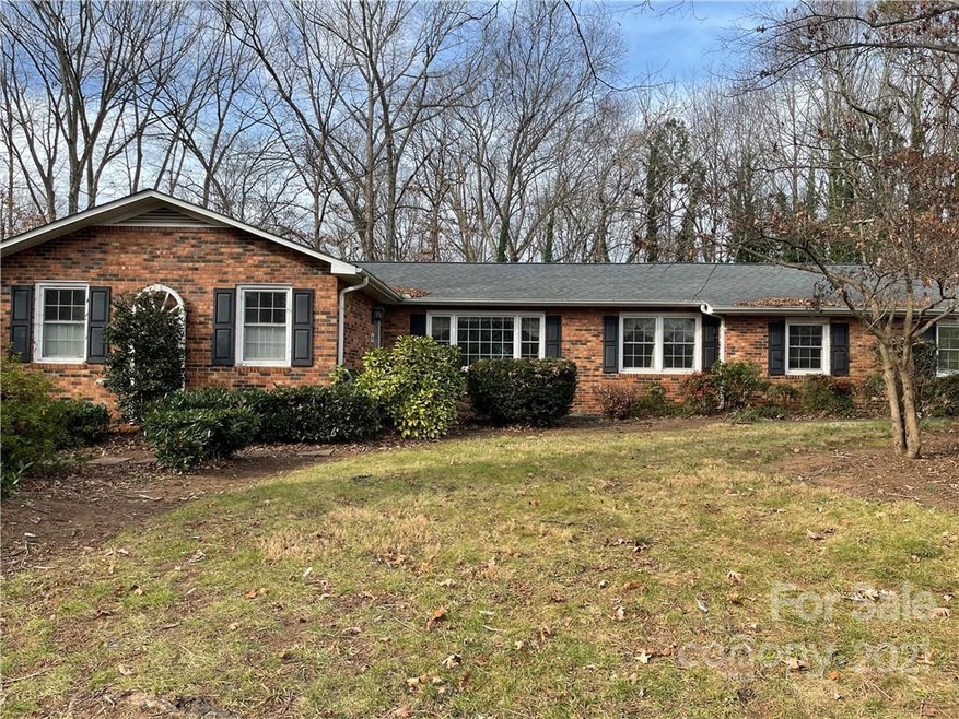 206 Hollingswood Dr unit 53-56, Statesville, NC 28625 - photo 1