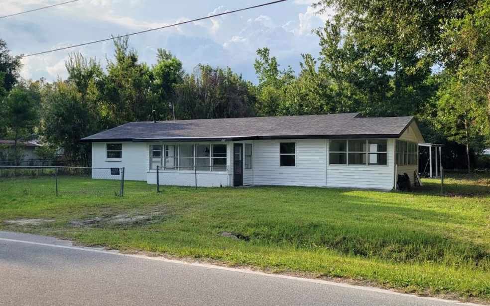277 NW Waldo St, Lake City, FL 32055 - photo 1