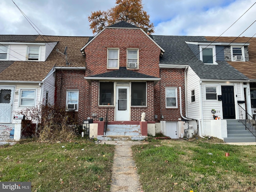 For Sale $155,000 • Co-Listing Agent