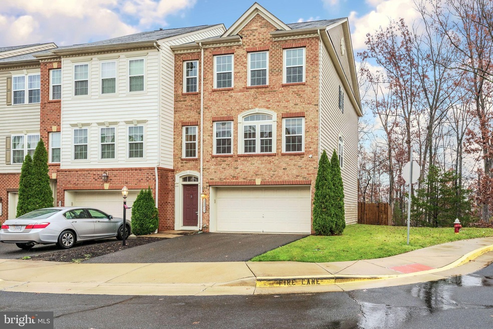 25211 Beach Place, Chantilly, VA 20152 - photo 1