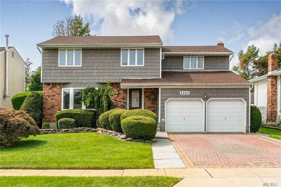 2460 Seebode Ct, Bellmore, NY 11710 - photo 1