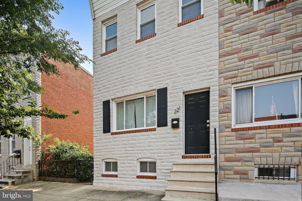 221 S Highland Ave, Baltimore, MD 21224 - photo 1