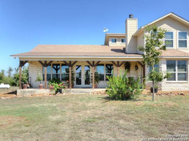 580 Private Road 234, Hondo, TX 78861 - photo 1