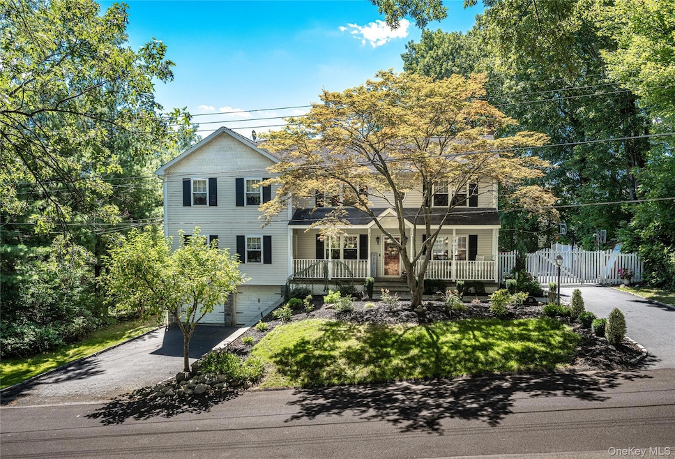 Pending $979,000 • Co-Listing Agent