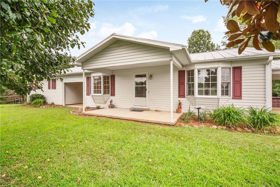 547 Pine Mountain Rd unit Tamassee, Tamassee, SC 29686 - photo 1