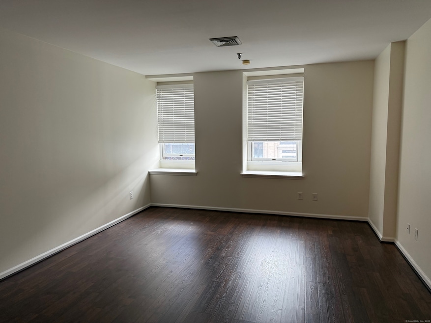 84 Wall St, Norwalk, CT 06850 - photo 1