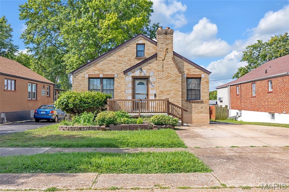 Sold • Co-Listing Agent