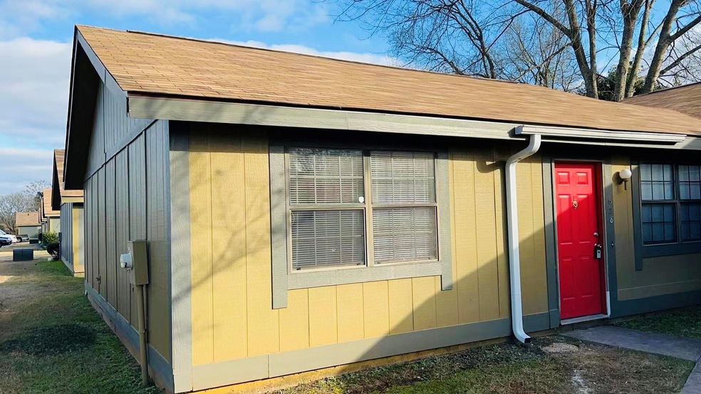 628 Gawin Dr, Warner Robins, GA 31093 - photo 1