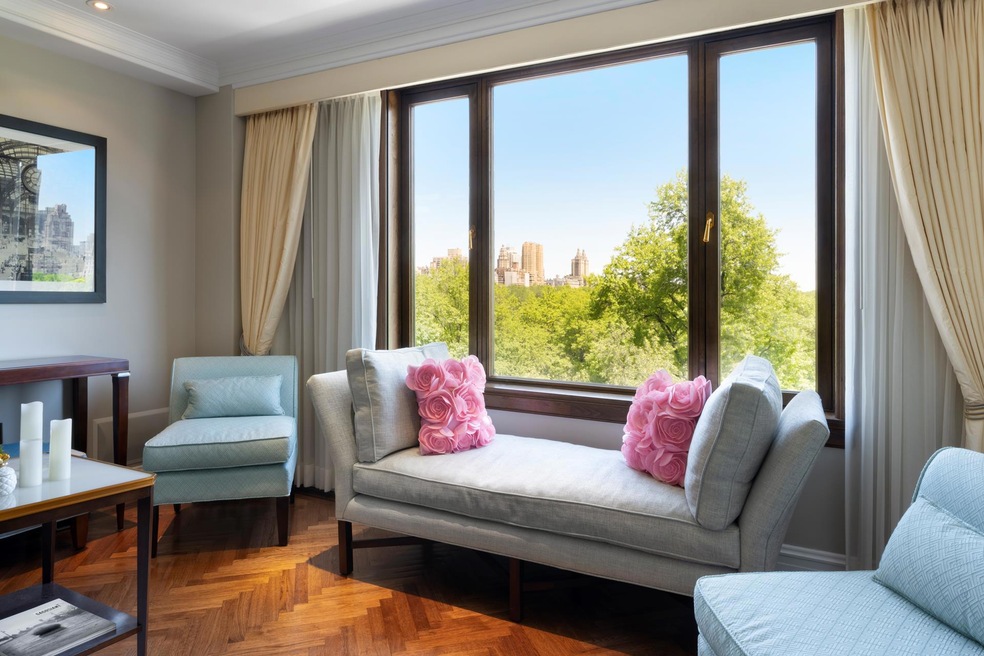 Sold $2,690,000 • Co-Listing Agent