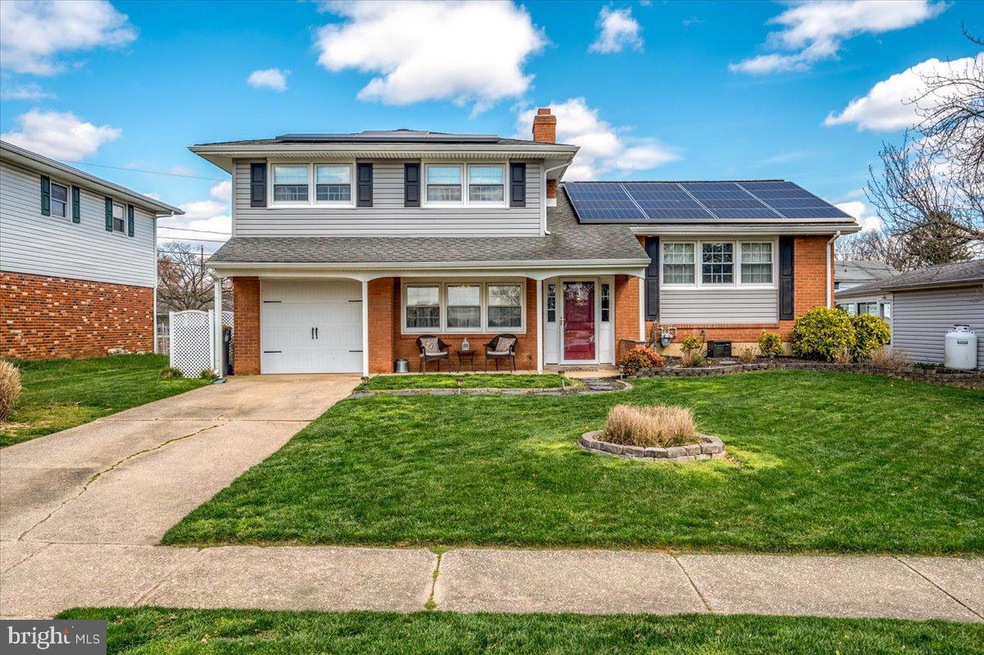 2611 Heritage Farm Dr, Wilmington, DE 19808 - photo 1