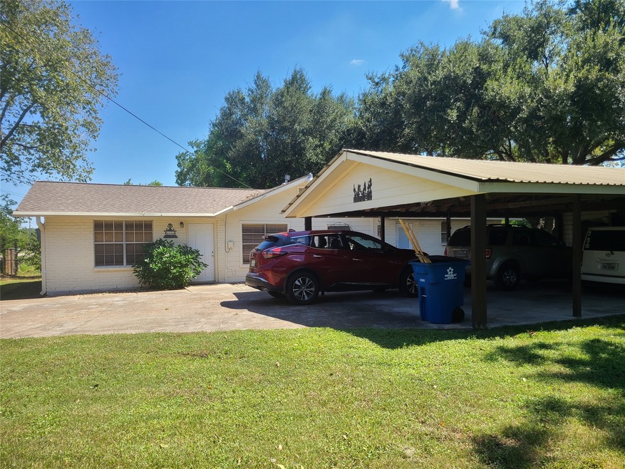 2210 Chamberlain St unit B, Houston, TX 77093 - photo 1