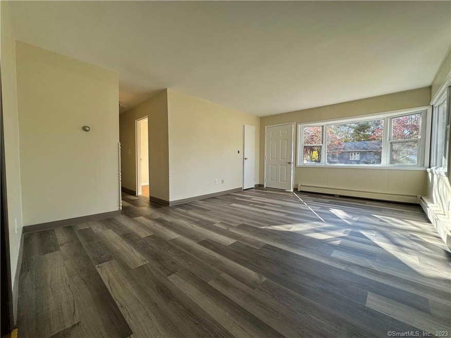 5 Richard Way, East Haven, CT 06512 - photo 1