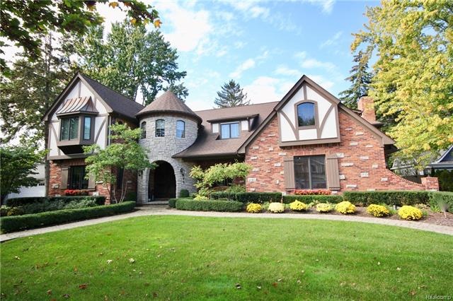 300 Westchester Way, Birmingham MI