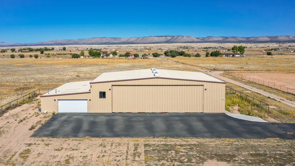 3600 W Runway Rd, Paulden, AZ 86334 - photo 1