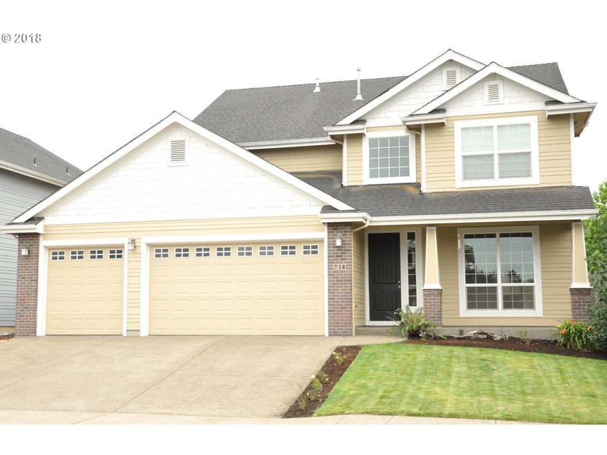 738 June Dr, Molalla, OR 97038 - photo 1