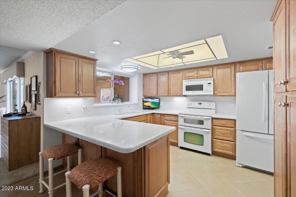 08-Kitchen