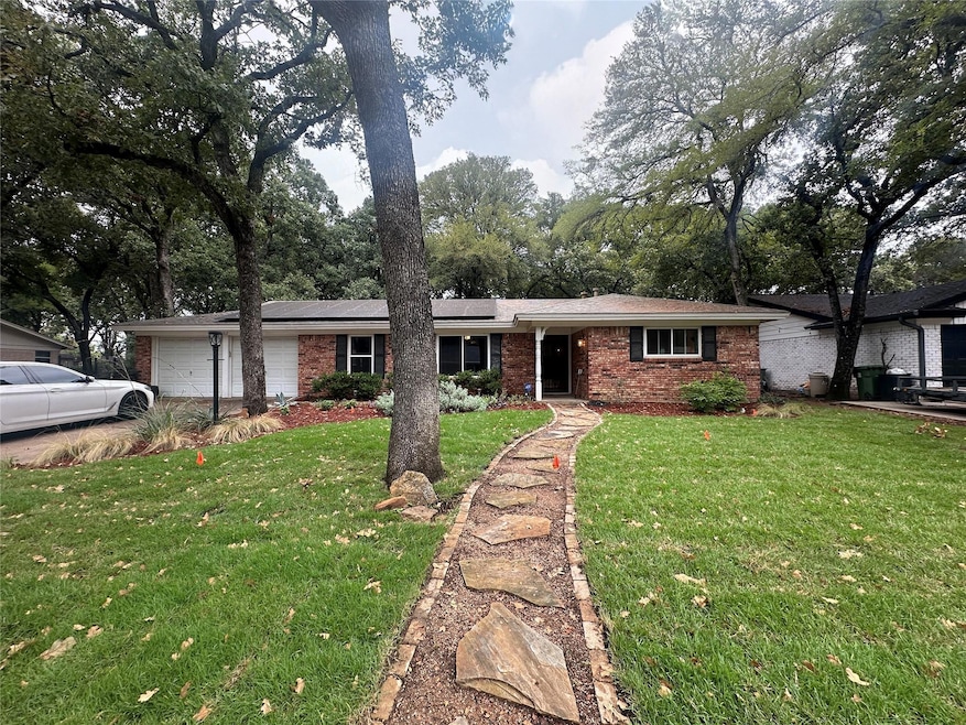 1312 Kathryn St, Hurst, TX 76053 - photo 1