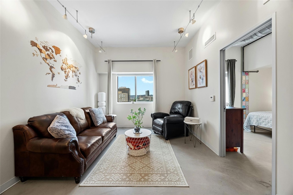 Brazos Place unit 1310, Austin, TX 78701 - photo 1