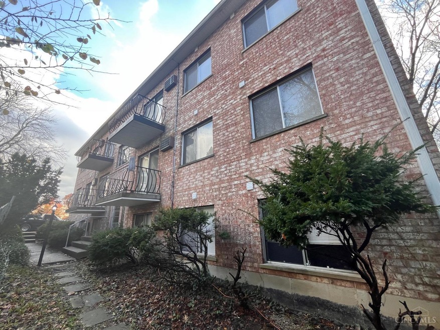Sold $640,000