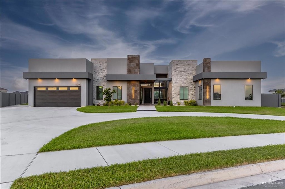 Pending $915,000
