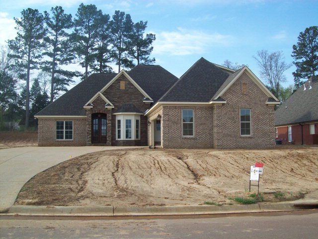 1238 Westbrook Dr, Oxford, MS 38655 - photo 1