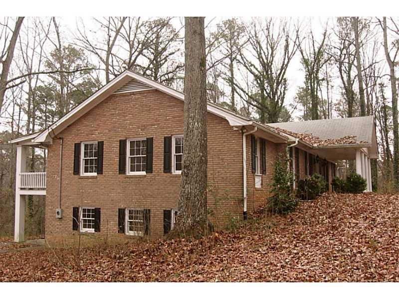 1660 Jamerson Rd, Marietta, GA 30066 - photo 1