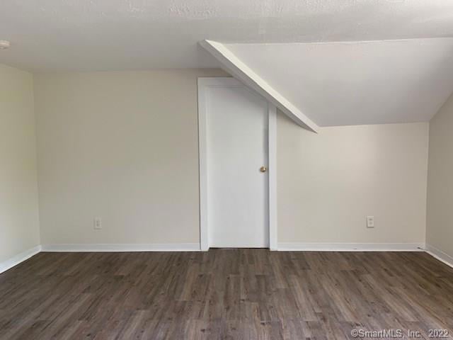 142 W Cedar St unit 7, Norwalk, CT 06854 - photo 1