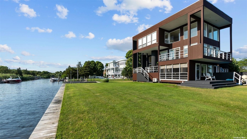 Sold $2,910,000 • Co-Listing Agent