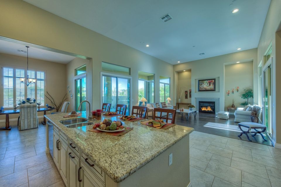 005_Kitchen and Great Room