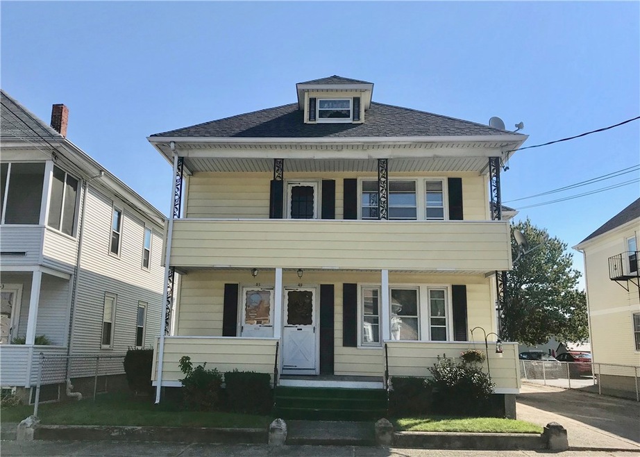 51 Calder St, Pawtucket, RI 02861 - photo 1