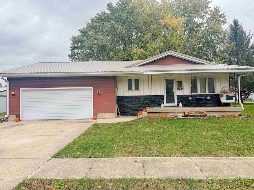 507 Mechanic St, Fayette, IA 52142 - photo 1