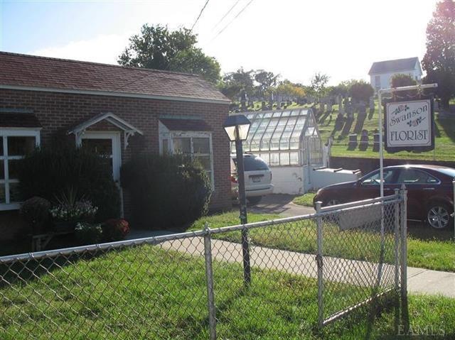 43 Old Post Rd S, Croton On Hudson, NY 10520 - photo 1