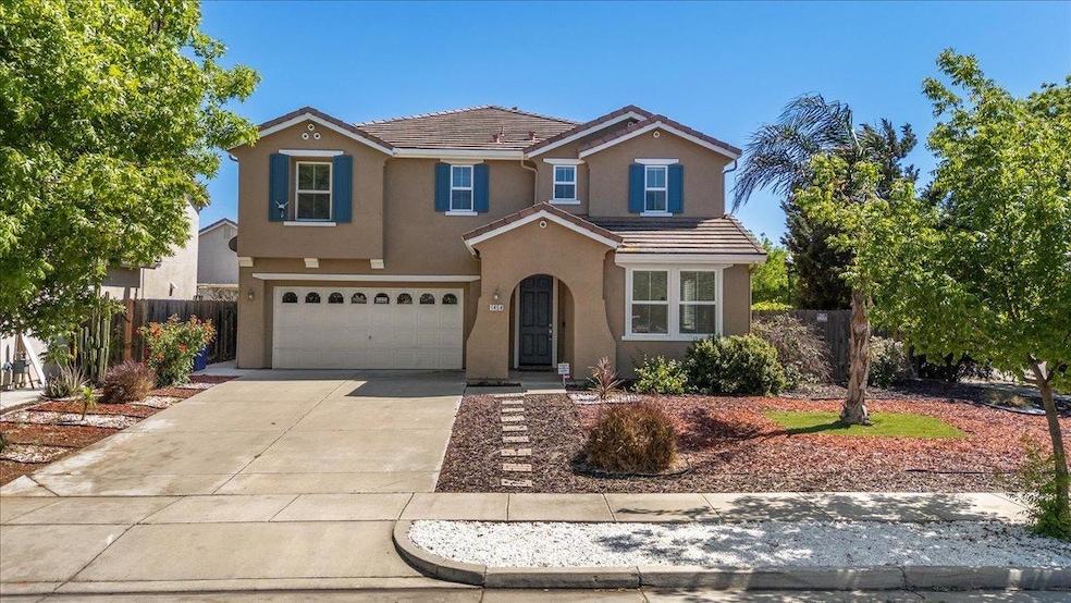 1454 Longhorn Ln, Patterson, CA 95363 - photo 1