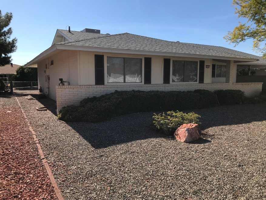 10347 W Mission Ln, Sun City, AZ 85351 - photo 1