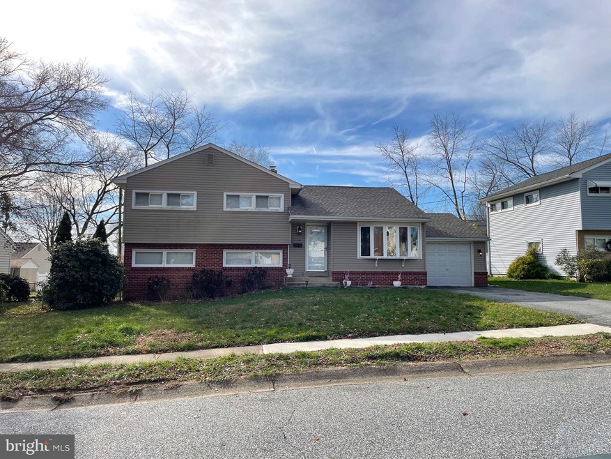 19 N Avon Dr, Claymont, DE 19703 - photo 1