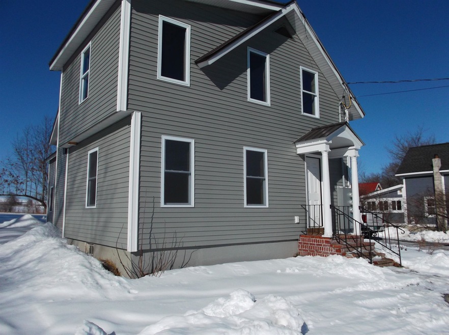 5609 Main St, Franklin, VT 05457 - photo 1