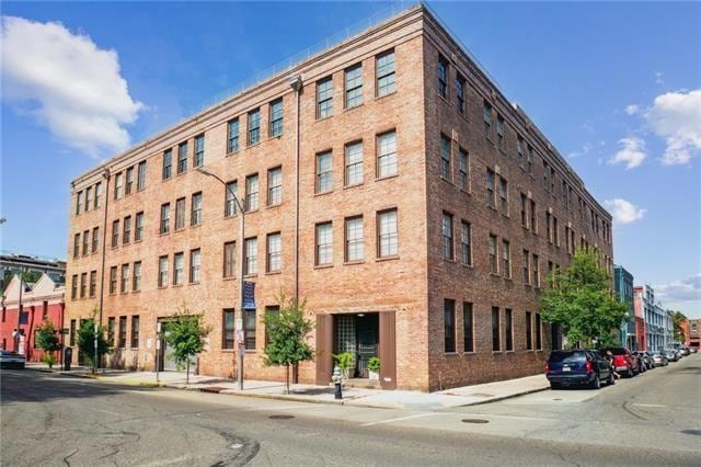 404 Notre Dame St unit 5, New Orleans, LA 70130 - photo 1
