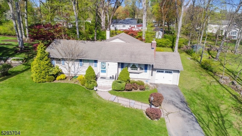 11 Cross Rd, Morris Plains, NJ 07950 - photo 1