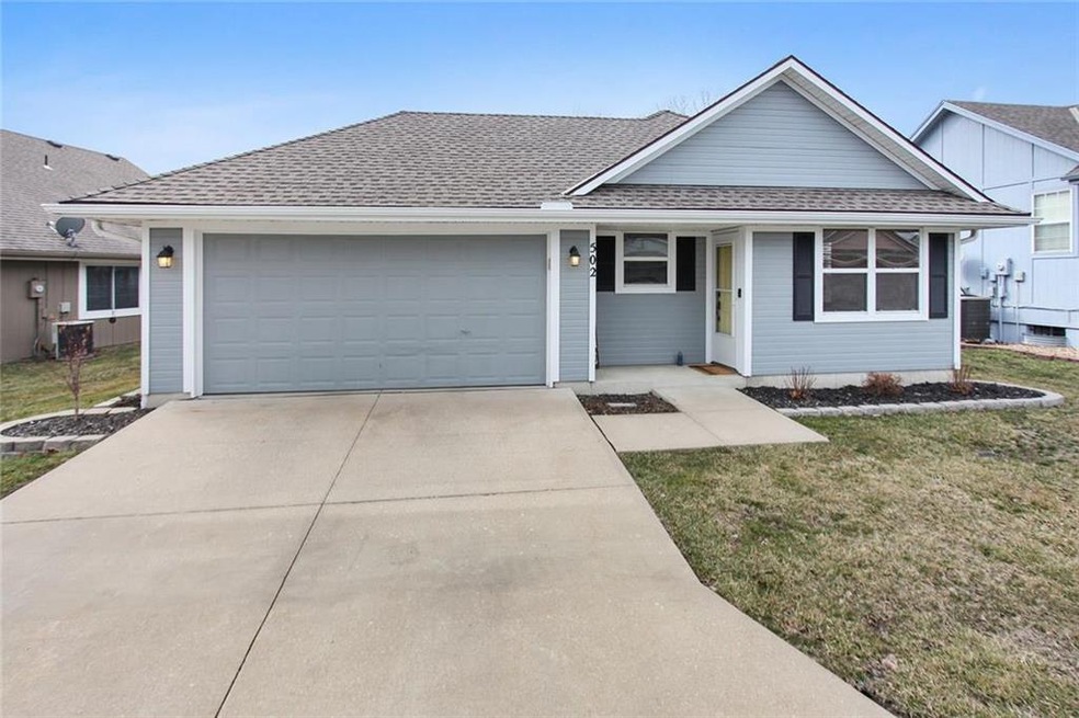 502 S Poseidon Way, Raymore, MO 64083 - photo 1