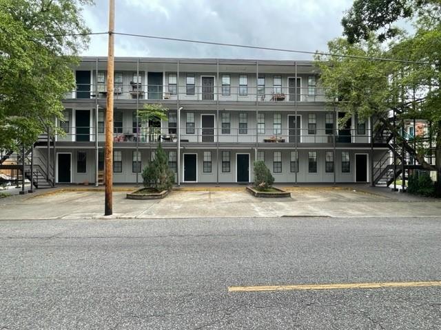 1818 Prytania St unit 104, New Orleans, LA 70130 - photo 1